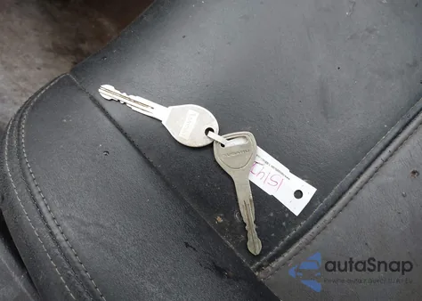 2004 Subaru Legacy L Special из США, поврежденный, VIN 4S3BE625847210350